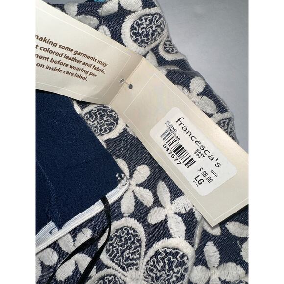 Francesca’s Collections Women’s Size Large Fit and Flare Skirt Crochet Knit Zip - Picture 6 of 6